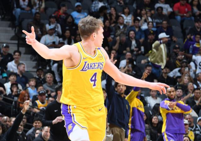 1732773989544002502.jpg gettyimages-2186573096-2048x2048.jpg